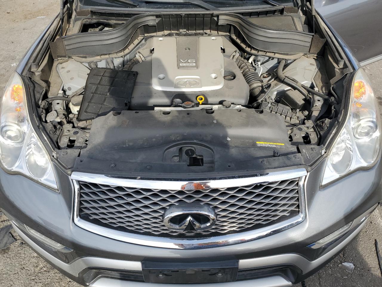 2017 Infiniti QX50 - Image 13