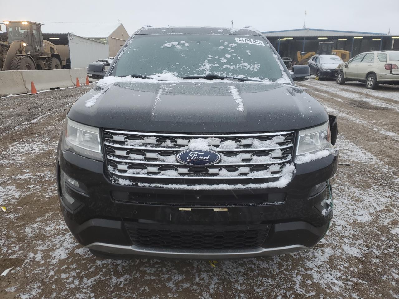 2017 Ford Explorer - Image 5