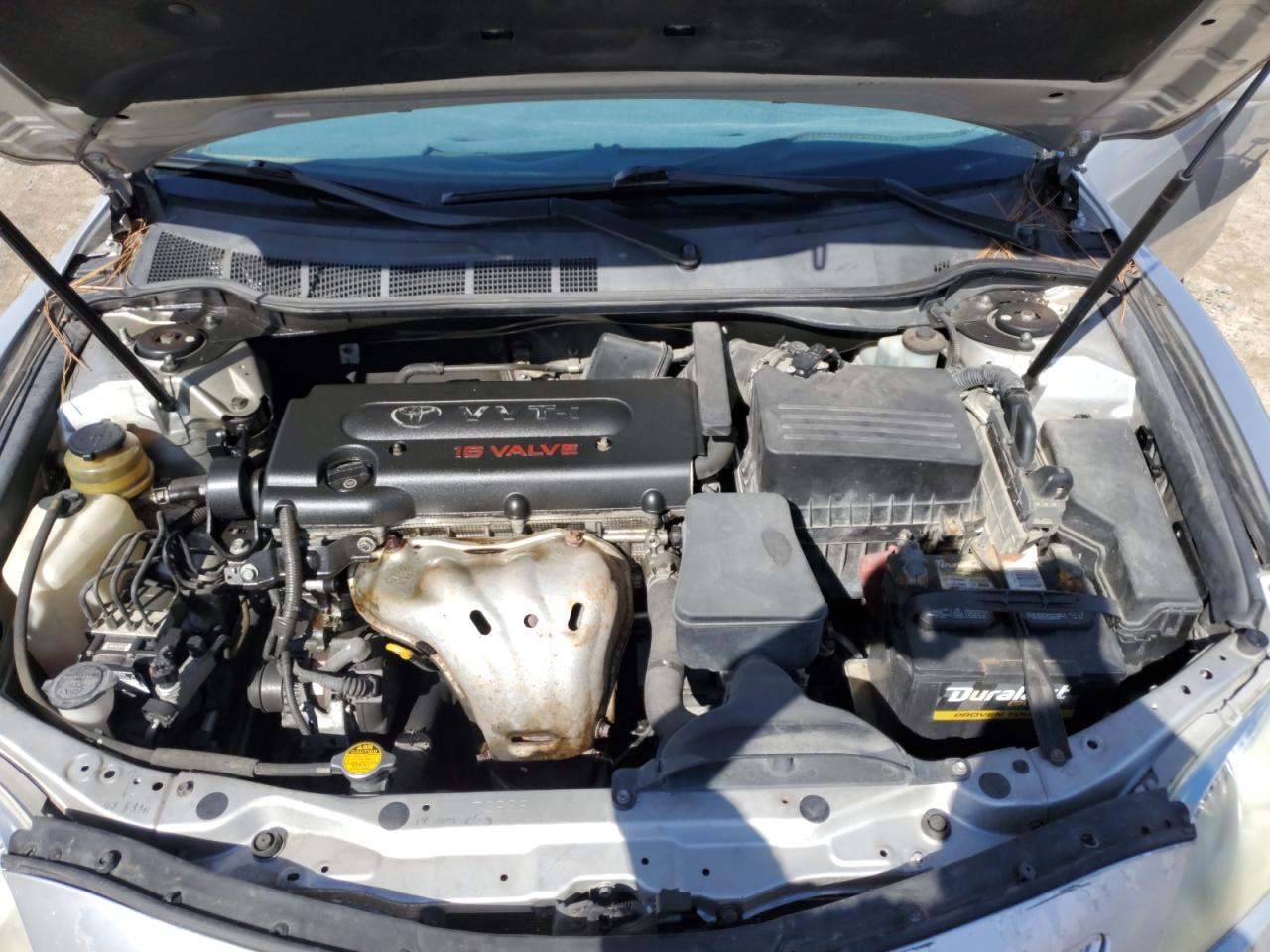 2009 Toyota Camry - Image 12