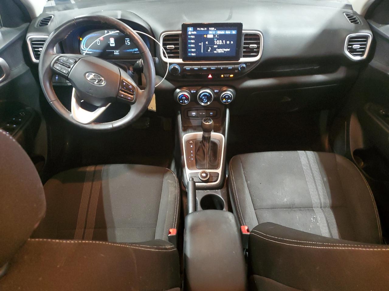 2023 Hyundai Venue - Image 8