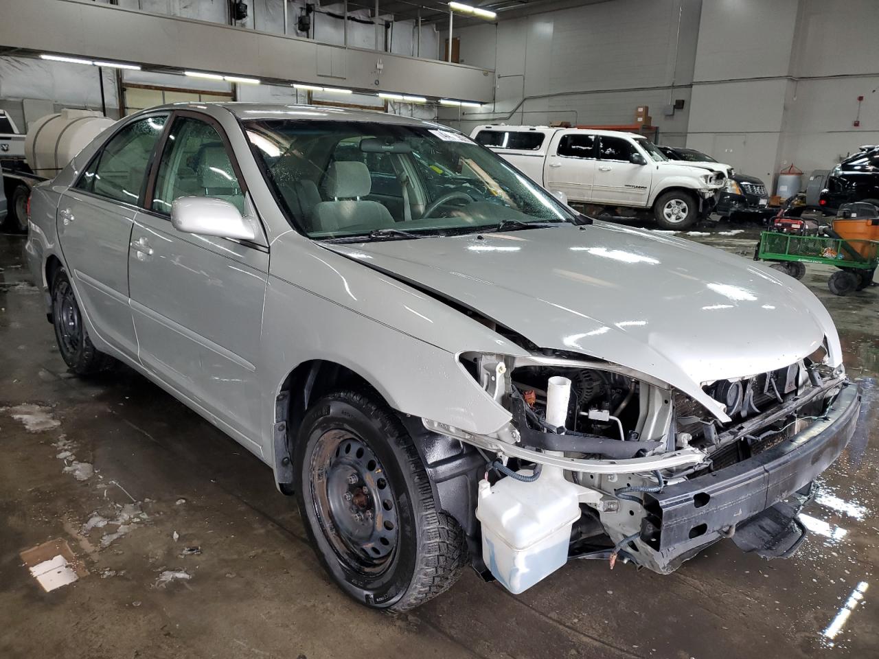 2002 Toyota Camry - Image 4