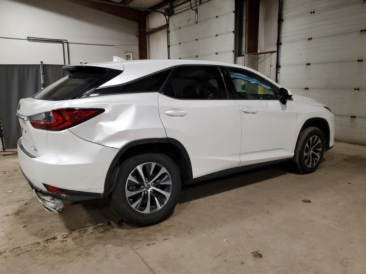 2022 Lexus RX - Image 3