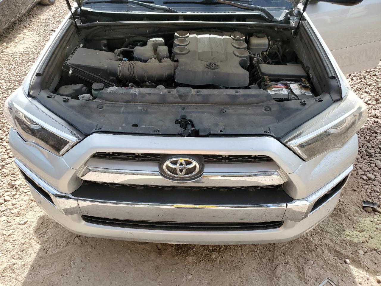 2014 Toyota 4Runner - Image 12