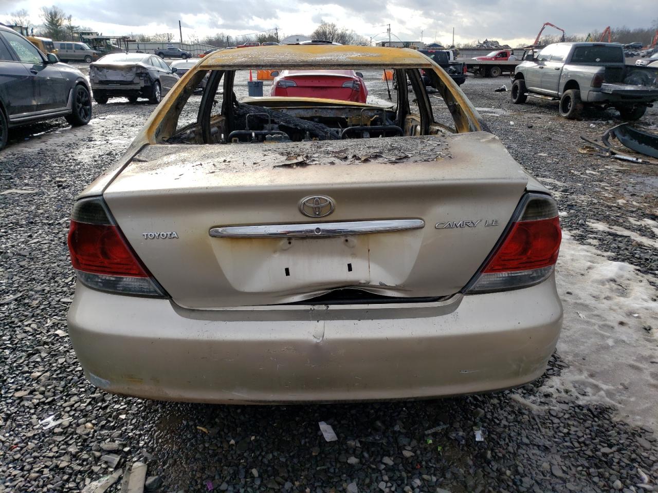2005 Toyota Camry - Image 6