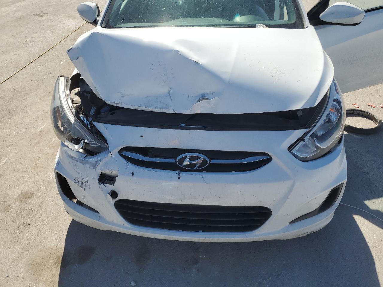 2017 Hyundai Accent - Image 12