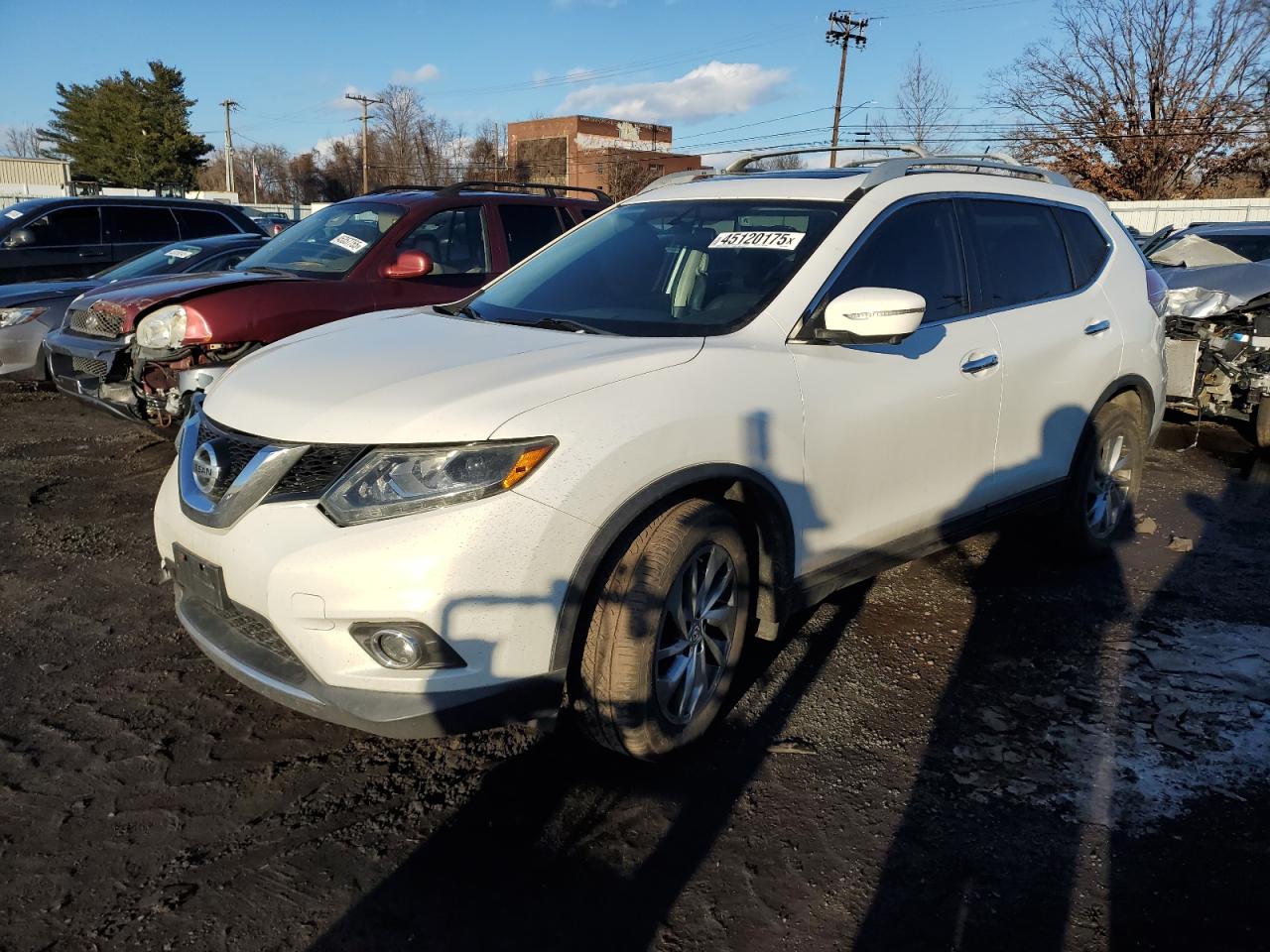 2014 Nissan Rogue - Image 1