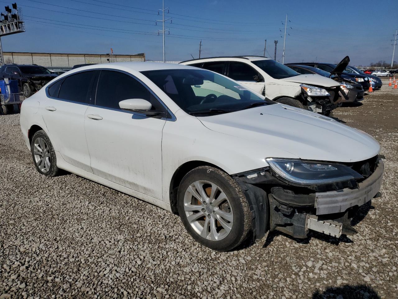 2016 Chrysler 200 - Image 4