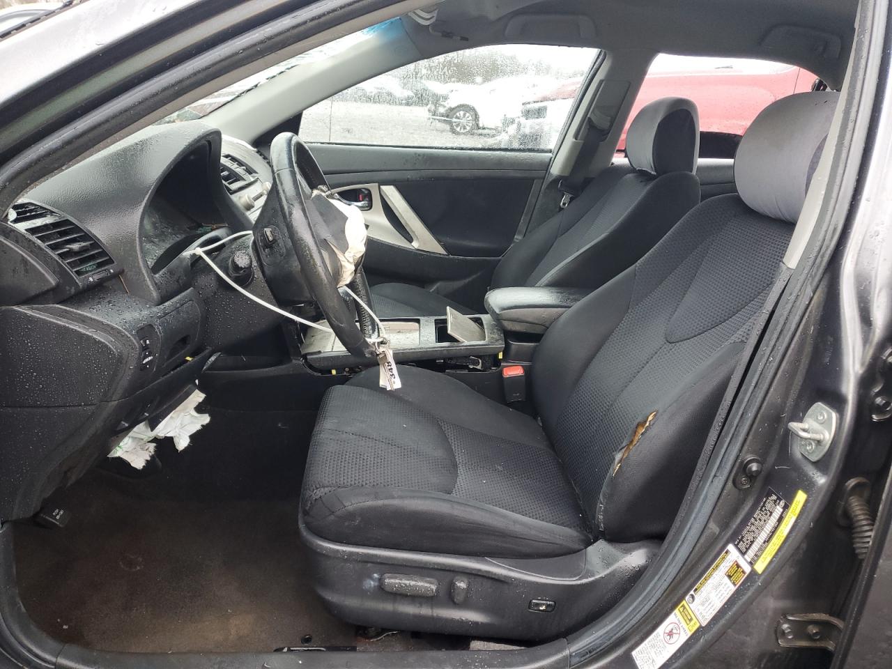 2010 Toyota Camry - Image 7