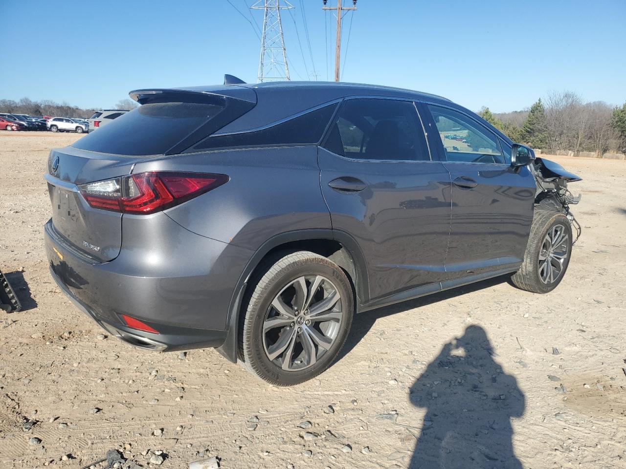 2022 Lexus RX - Image 3