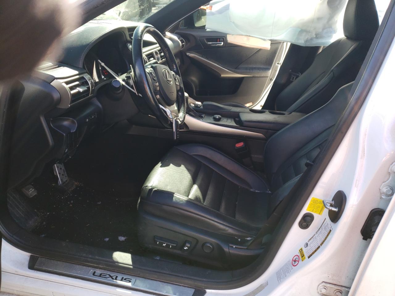 2016 Lexus IS - Image 7