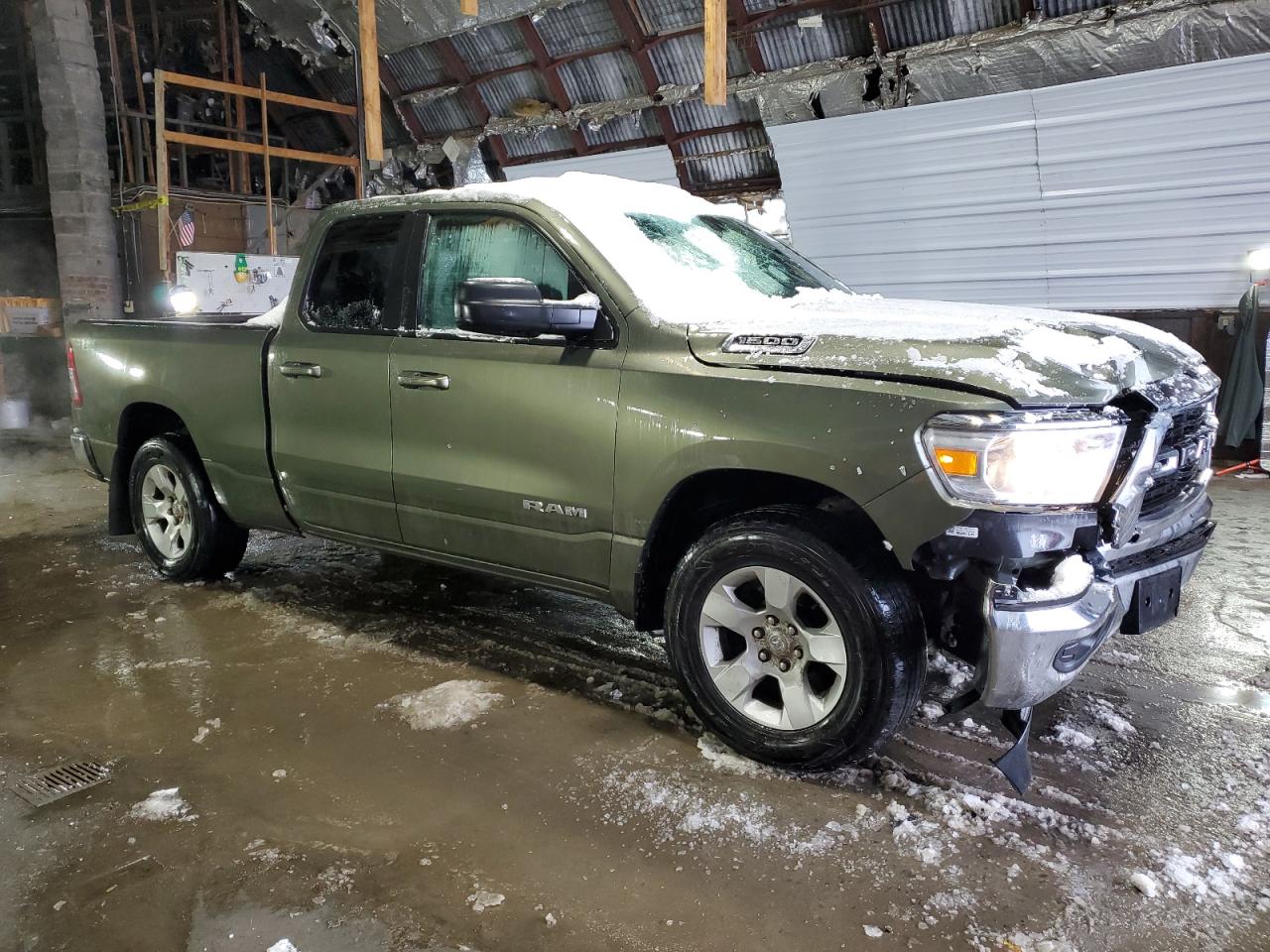 2021 RAM 1500 - Image 4