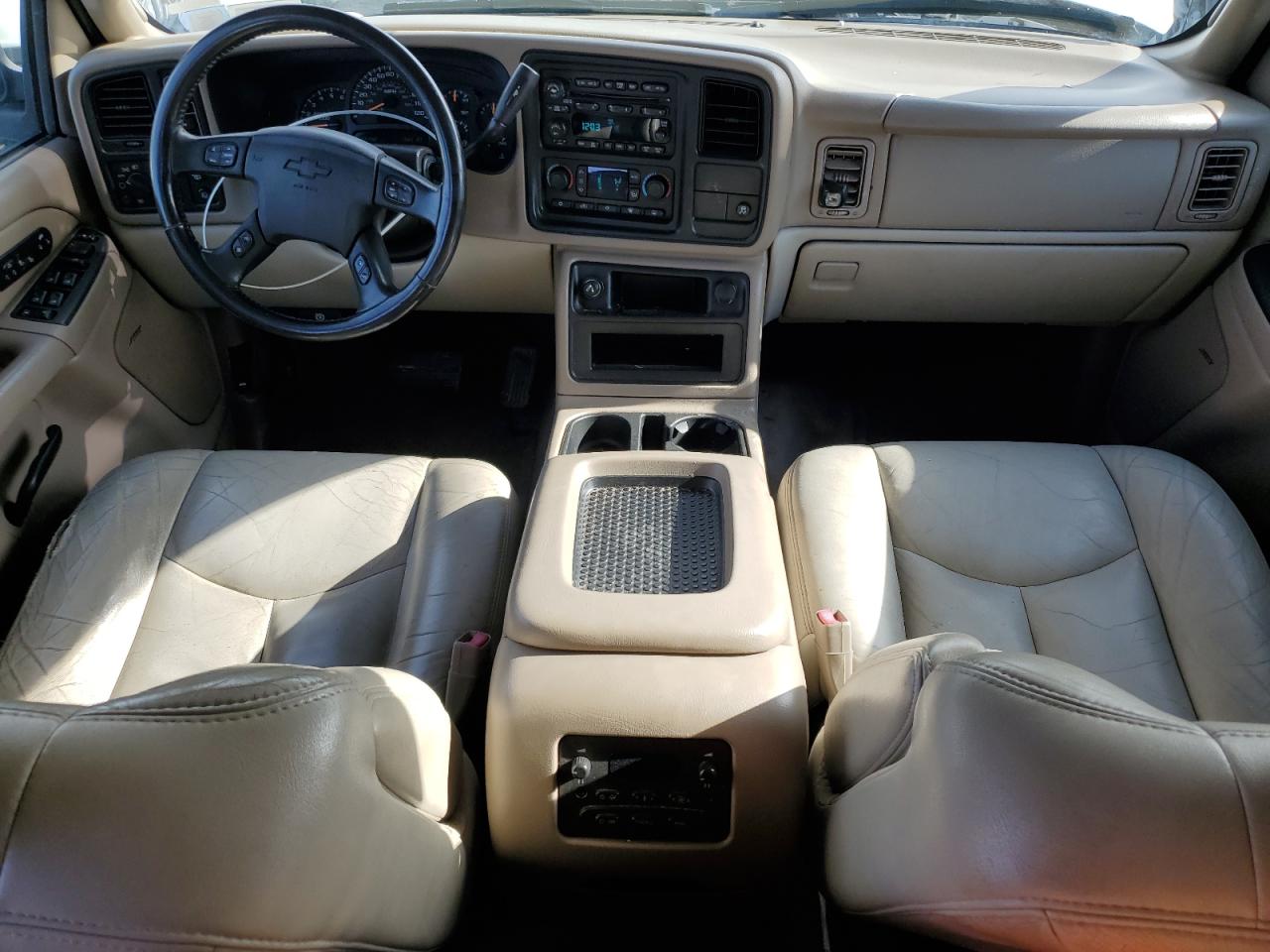 2005 Chevrolet Tahoe - Image 8