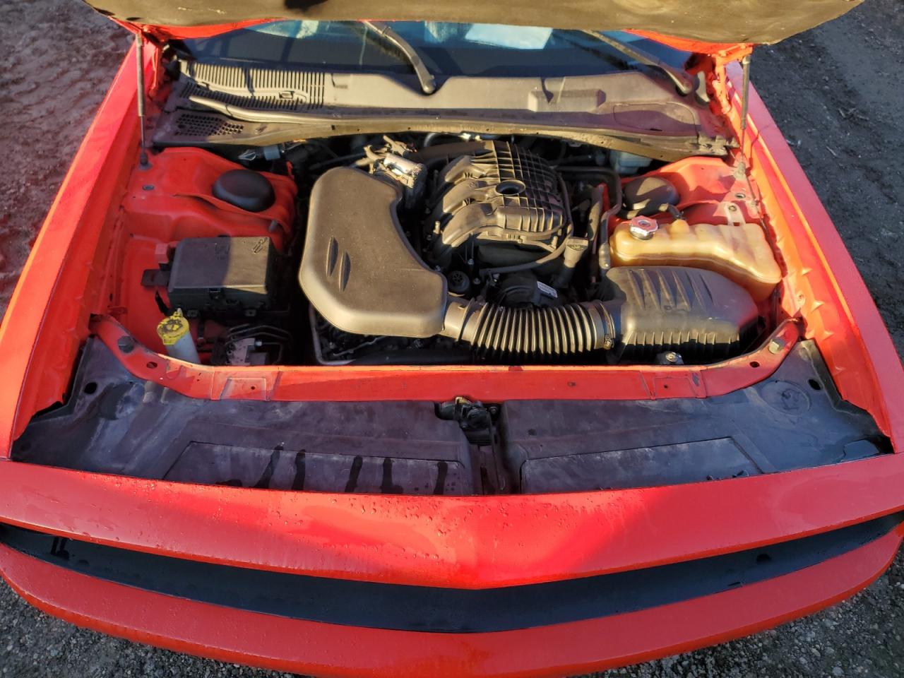 2015 Dodge Challenger - Image 11