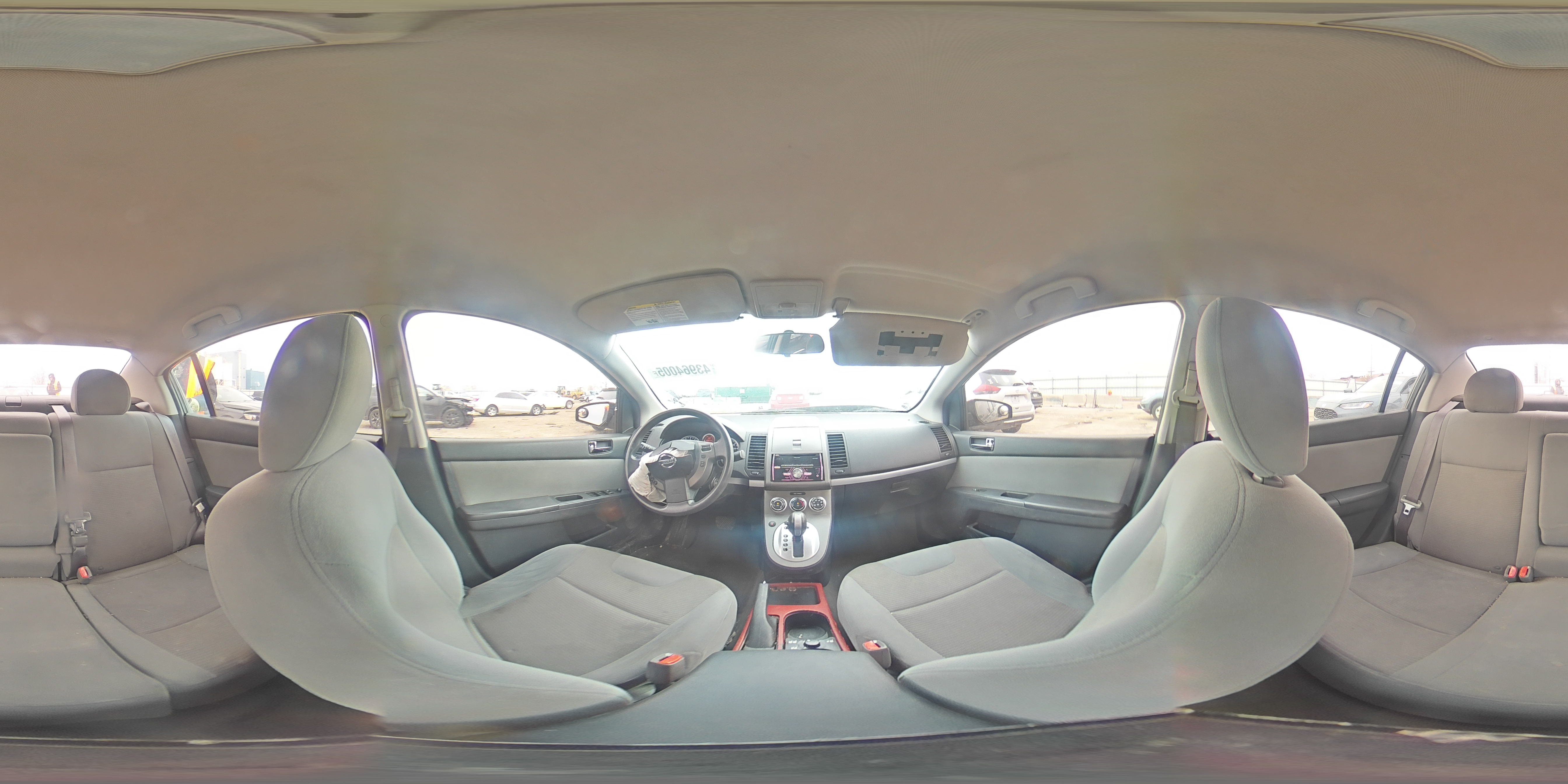 2010 Nissan Sentra - Image 12