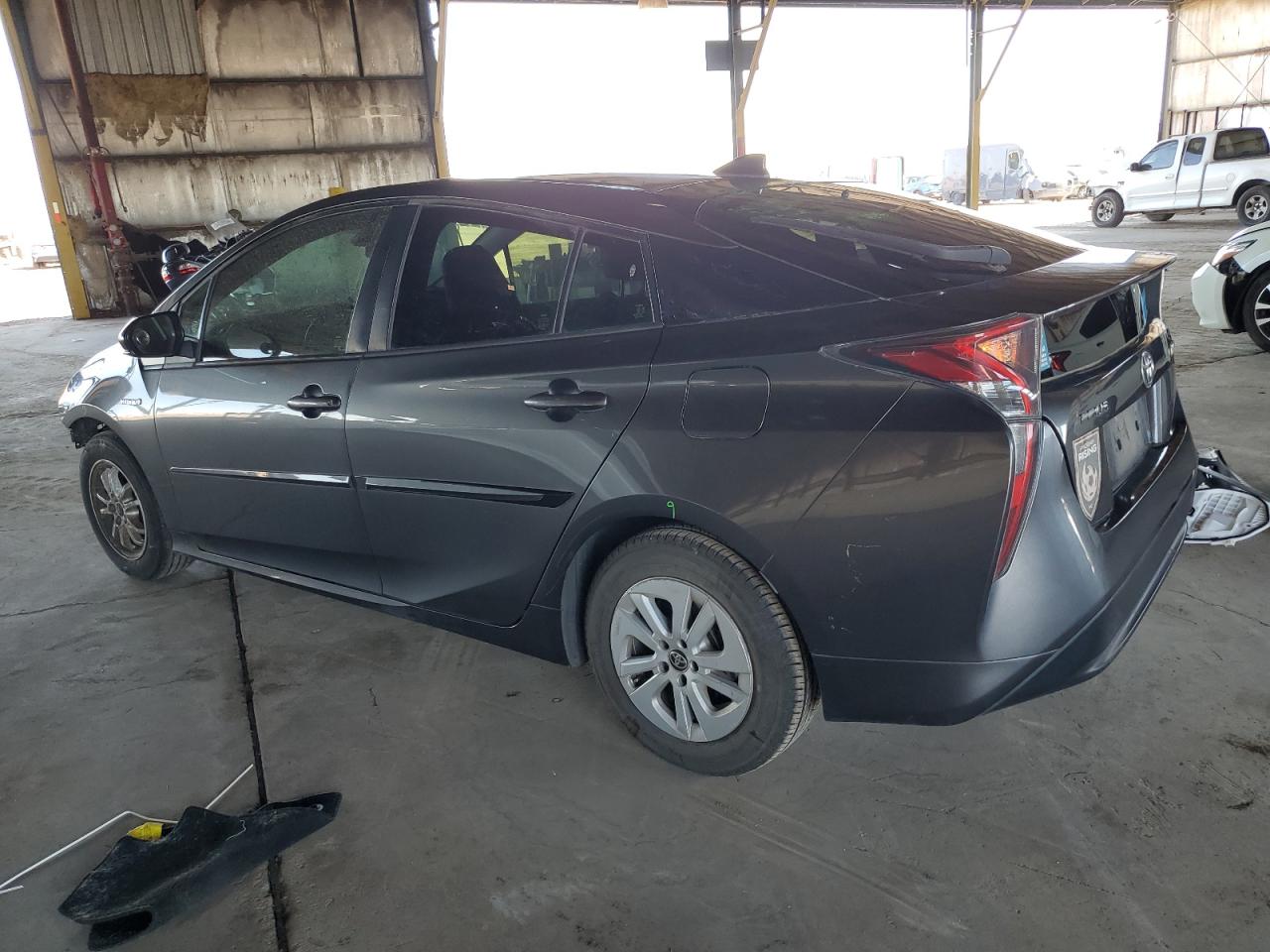 2017 Toyota Prius - Image 2