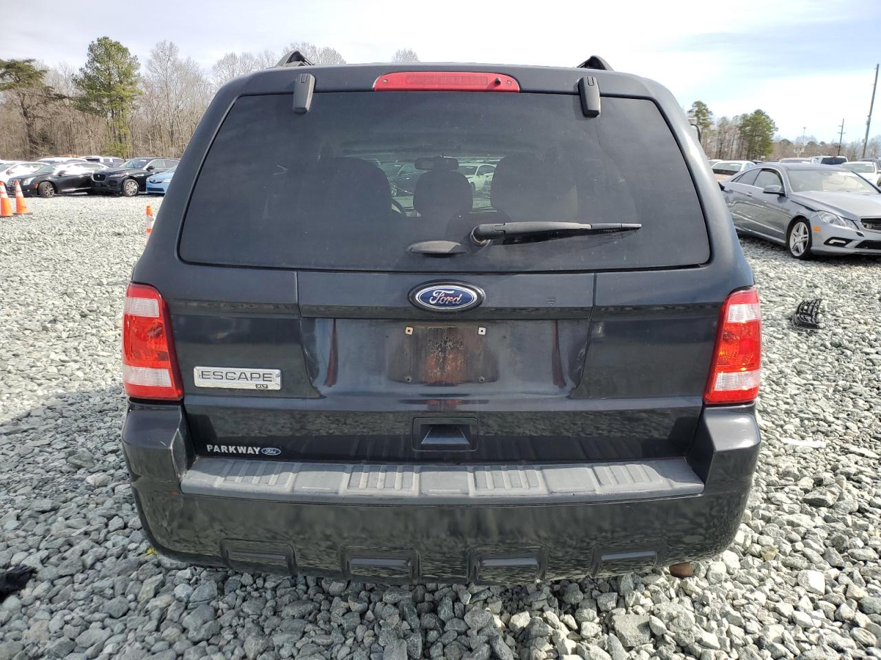 2011 Ford Escape - Image 6