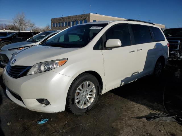 2017 Toyota Sienna Xle