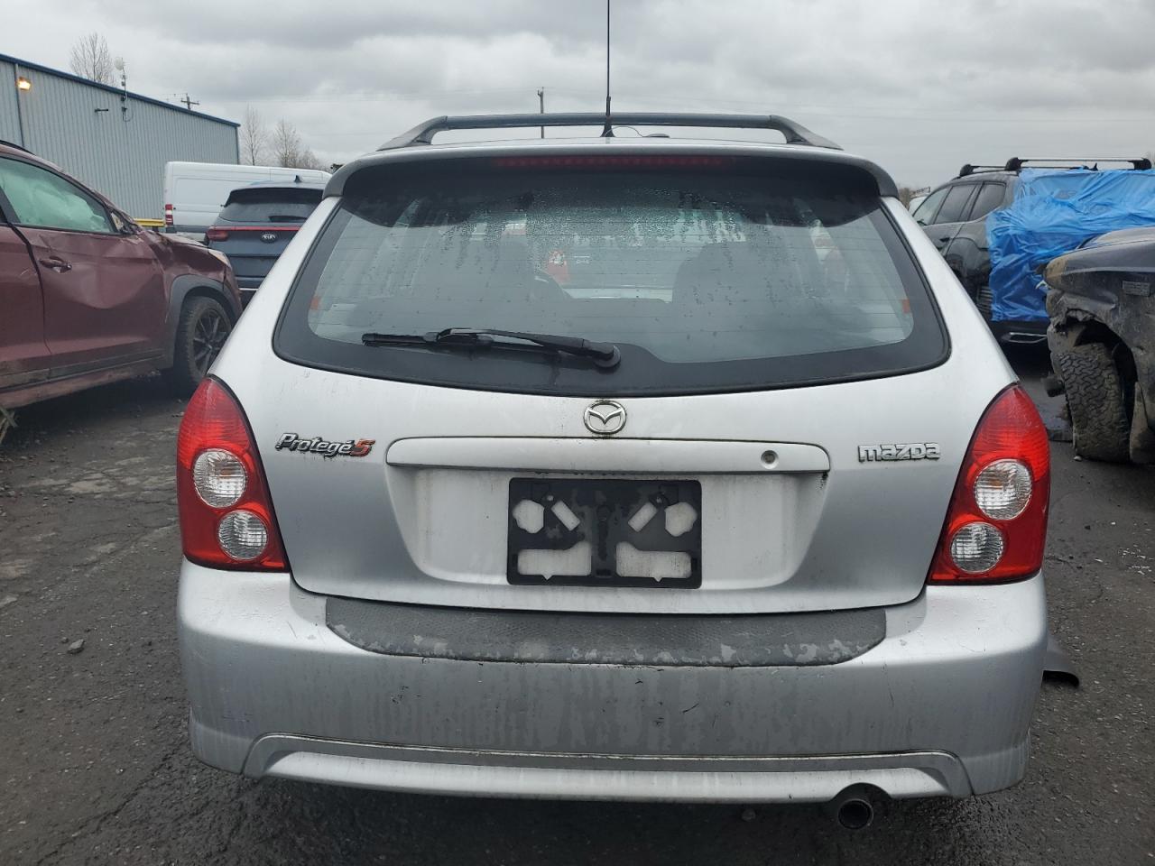 2002 Mazda Protege - Image 6