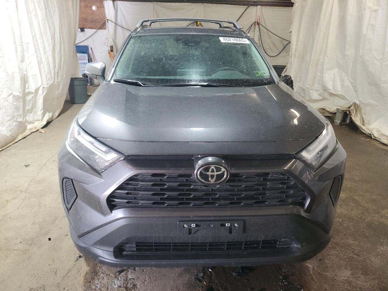 2024 Toyota RAV 4 - Image 5
