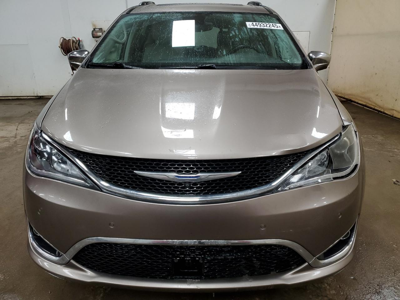 2017 Chrysler Pacifica - Image 5