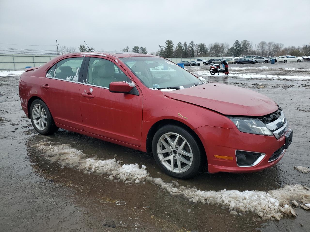2010 Ford Fusion - Image 4