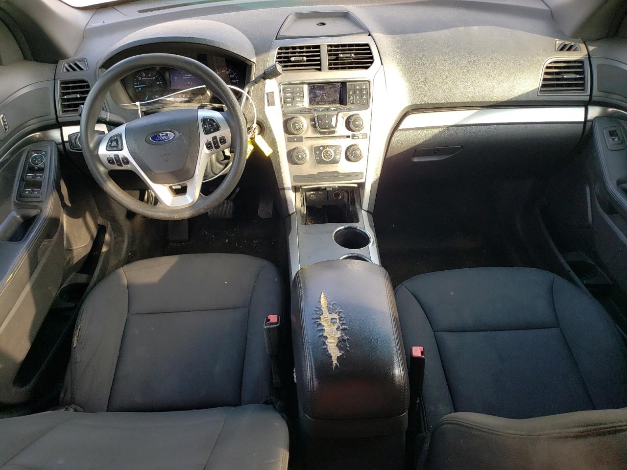 2015 Ford Explorer - Image 8