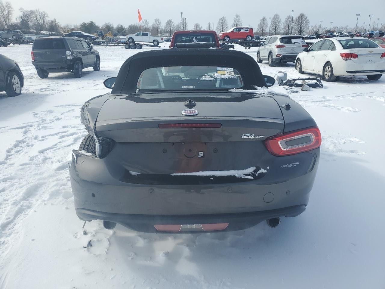 2017 Fiat 124 Spider - Image 6