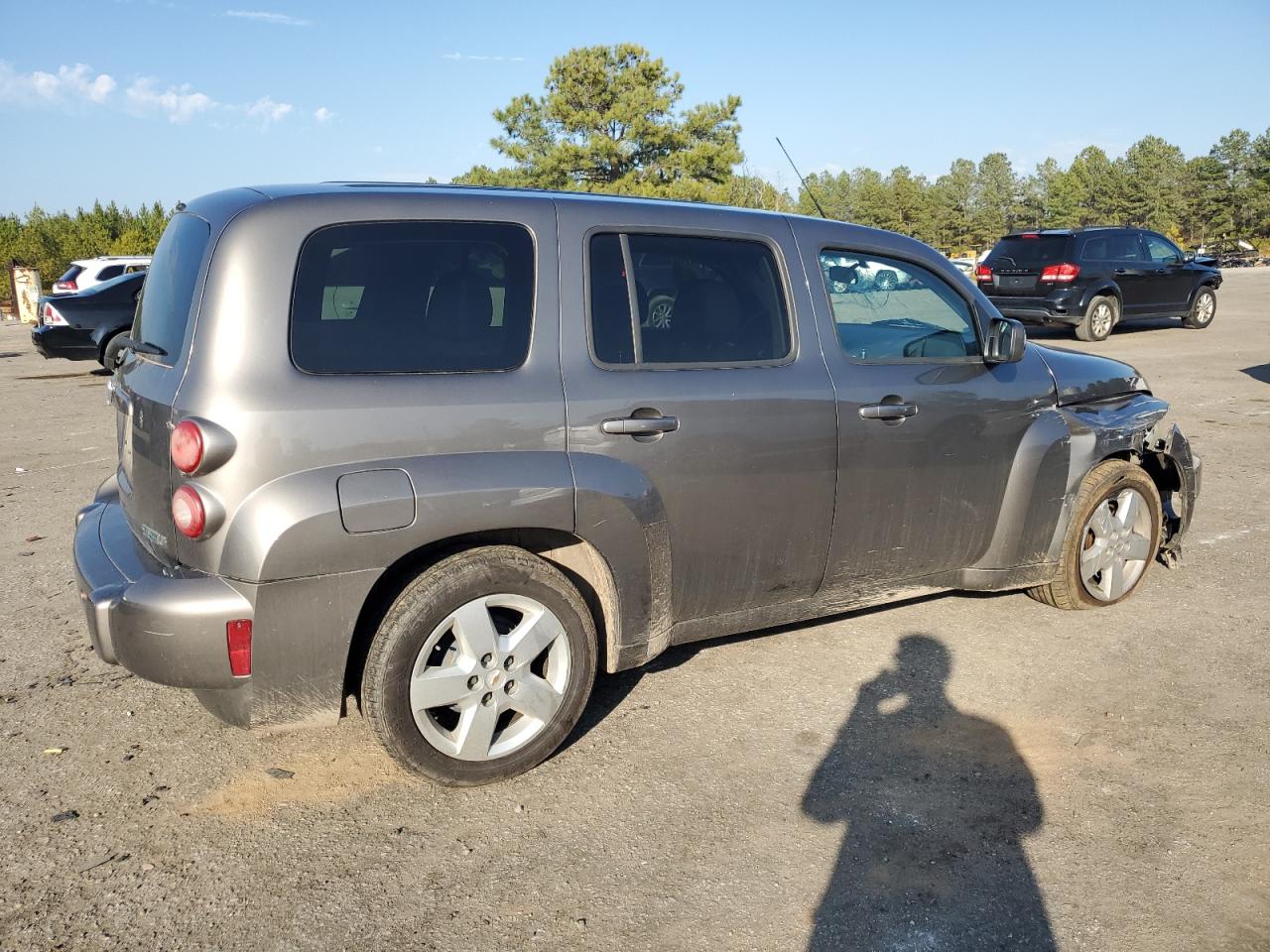 2011 Chevrolet HHR - Image 3