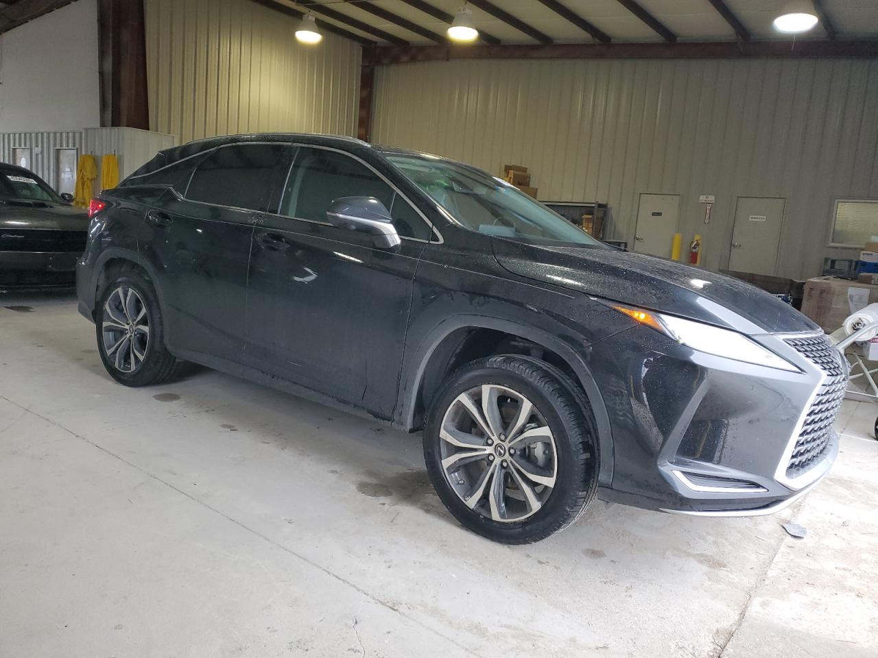 2021 Lexus RX - Image 4