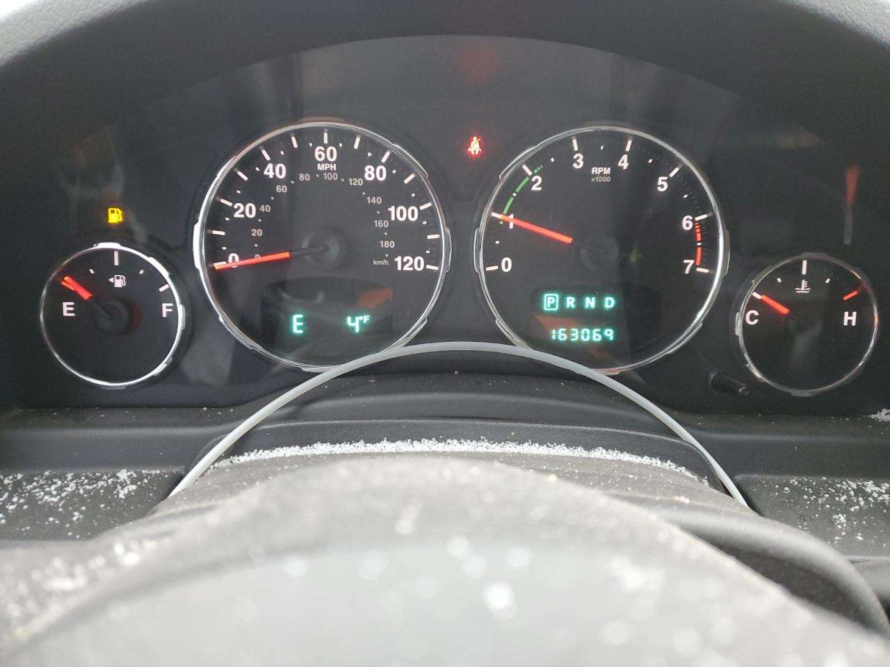 2012 Jeep Liberty (North America) - Image 9