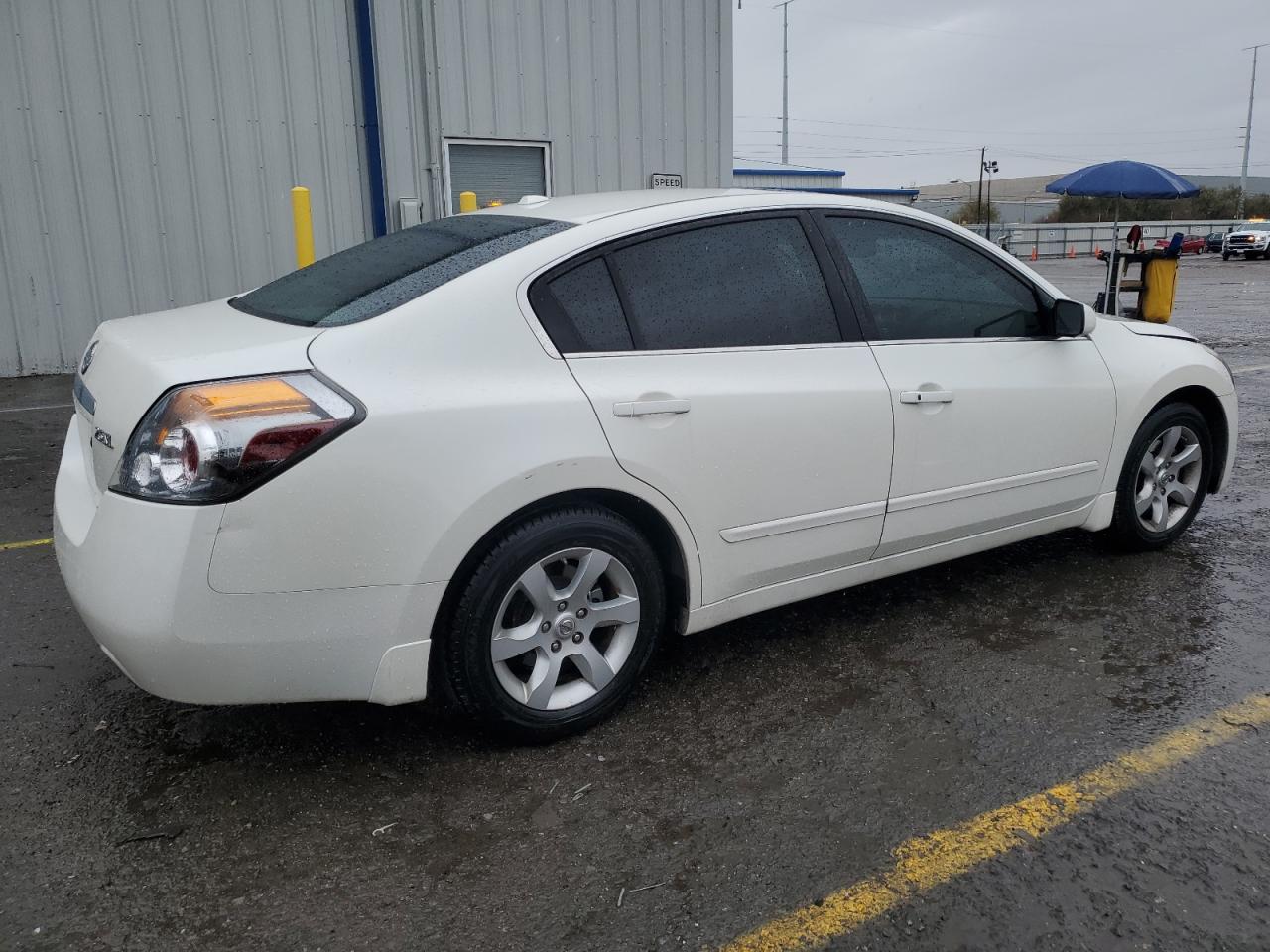 2009 Nissan Altima - Image 3