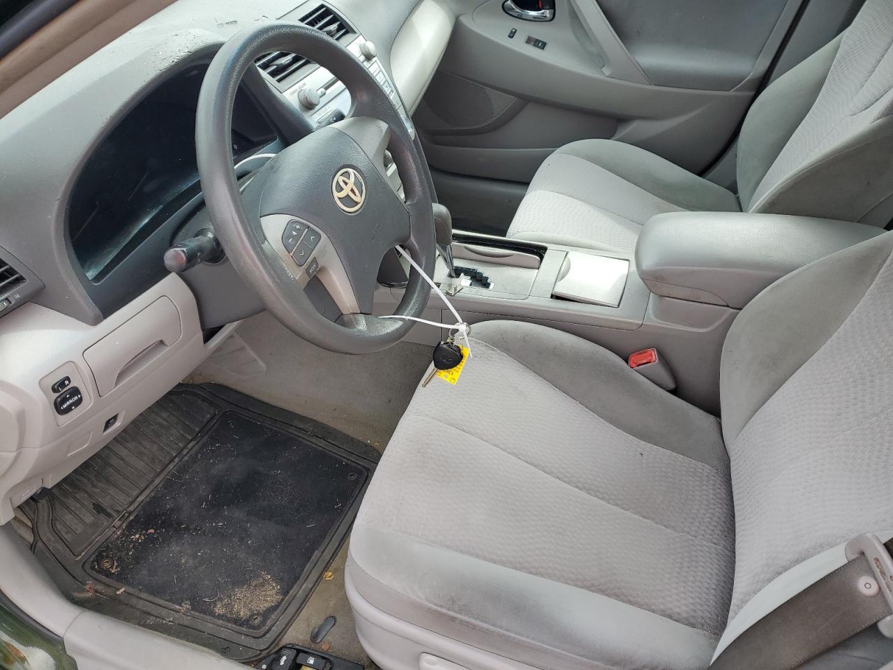2011 Toyota Camry - Image 7