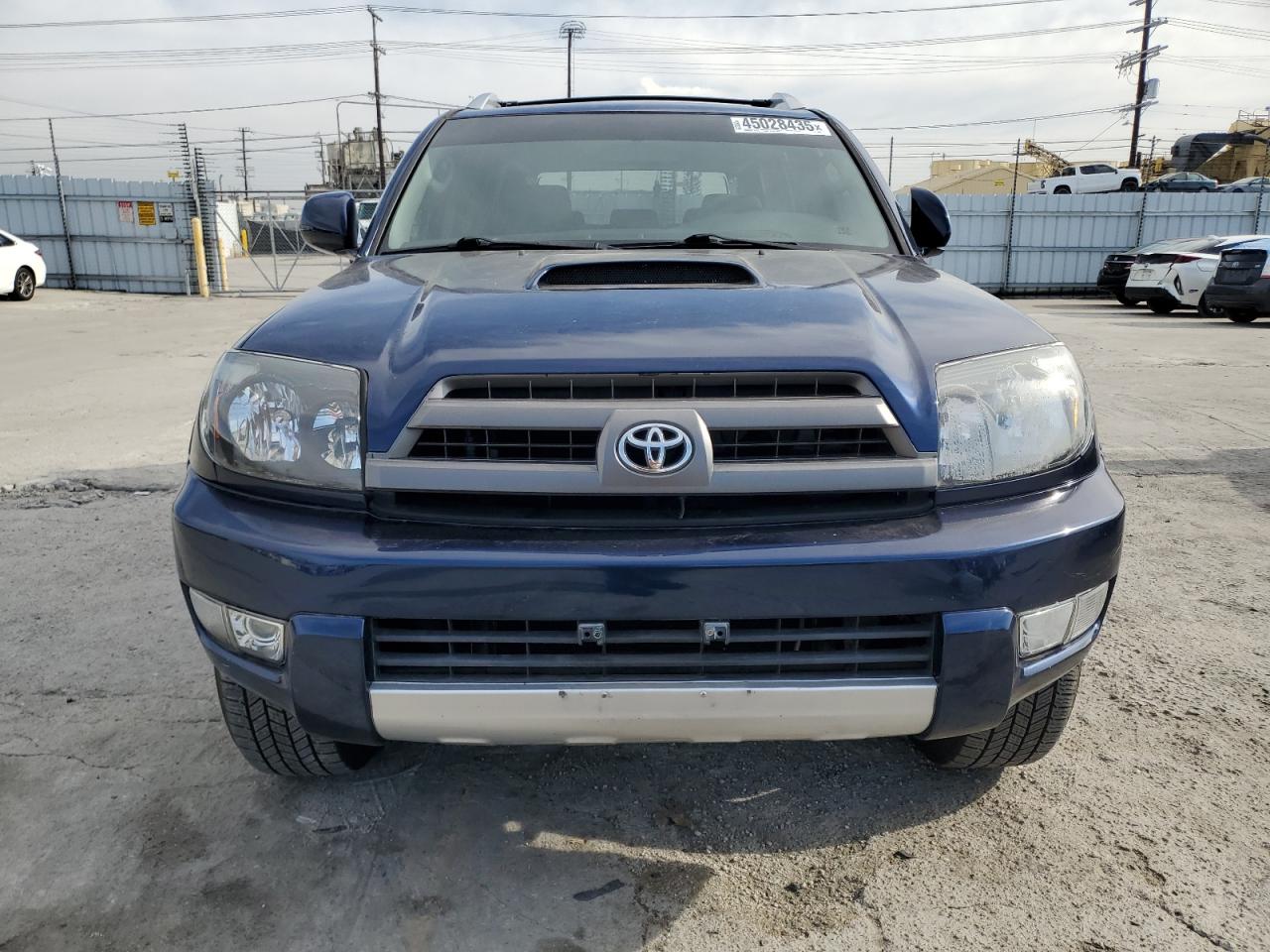 2004 Toyota 4Runner - Image 5