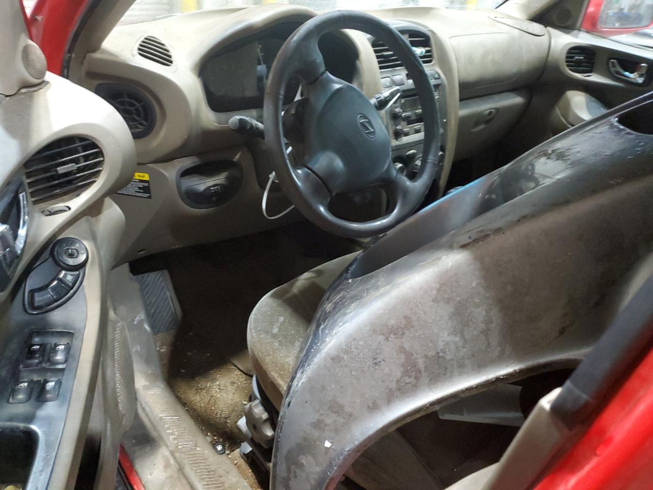 2004 Hyundai Santa Fe - Image 8