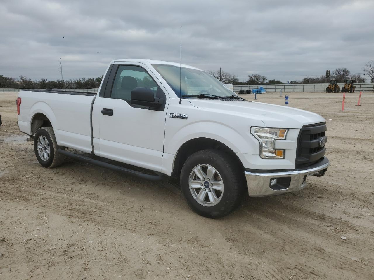 2016 Ford F-150 - Image 4