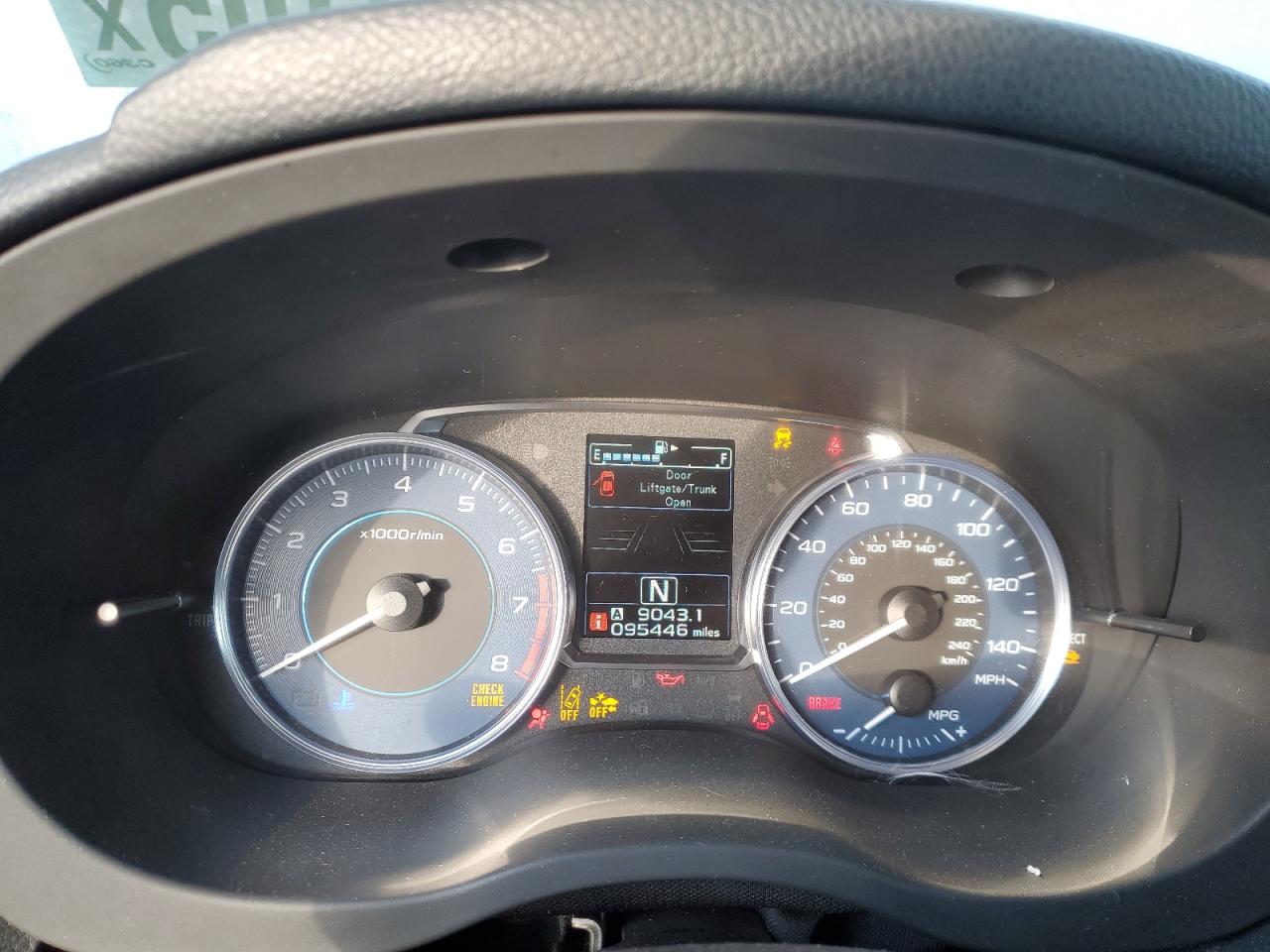 2016 Subaru XV - Image 9