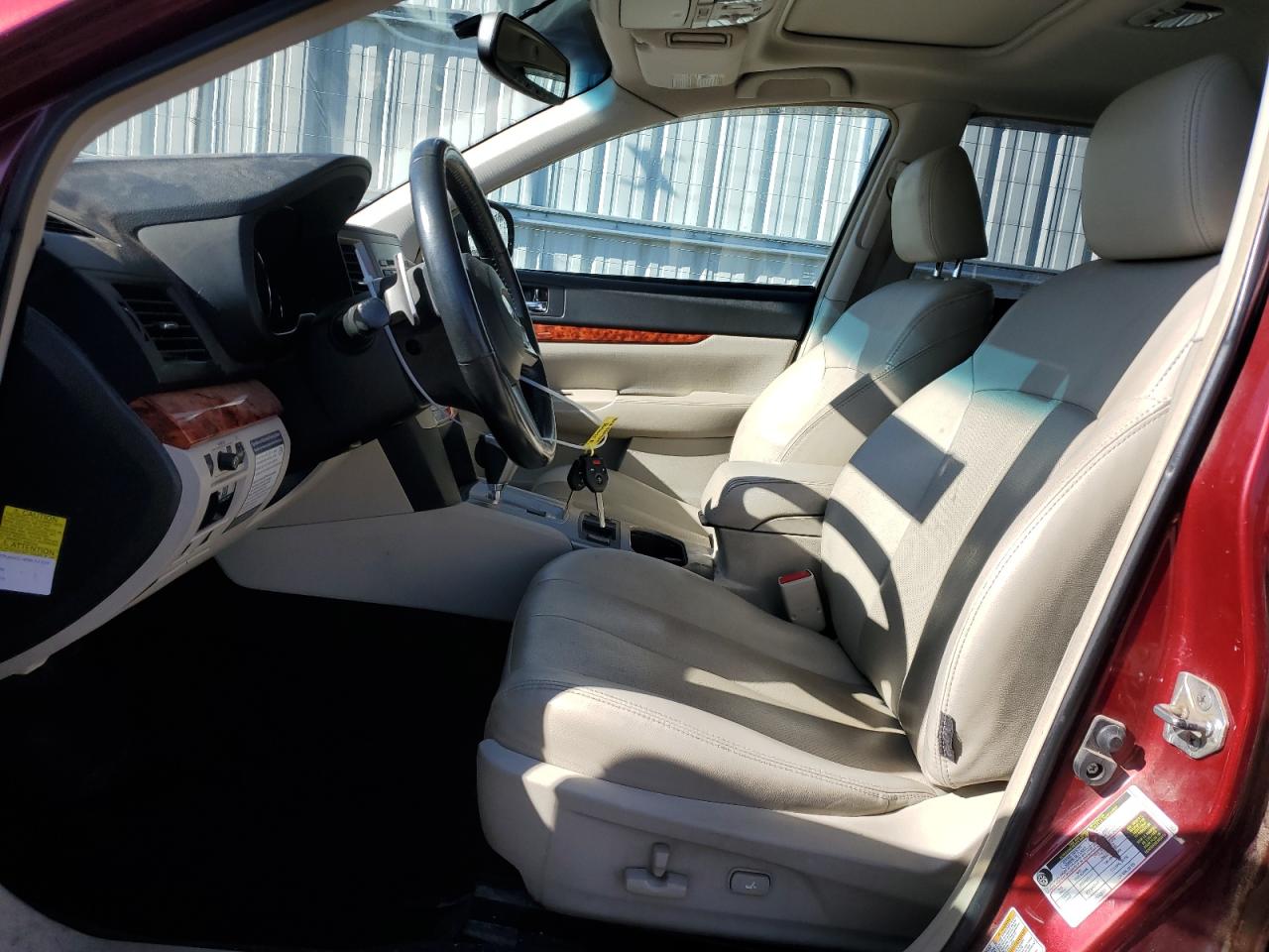 2011 Subaru Outback - Image 7