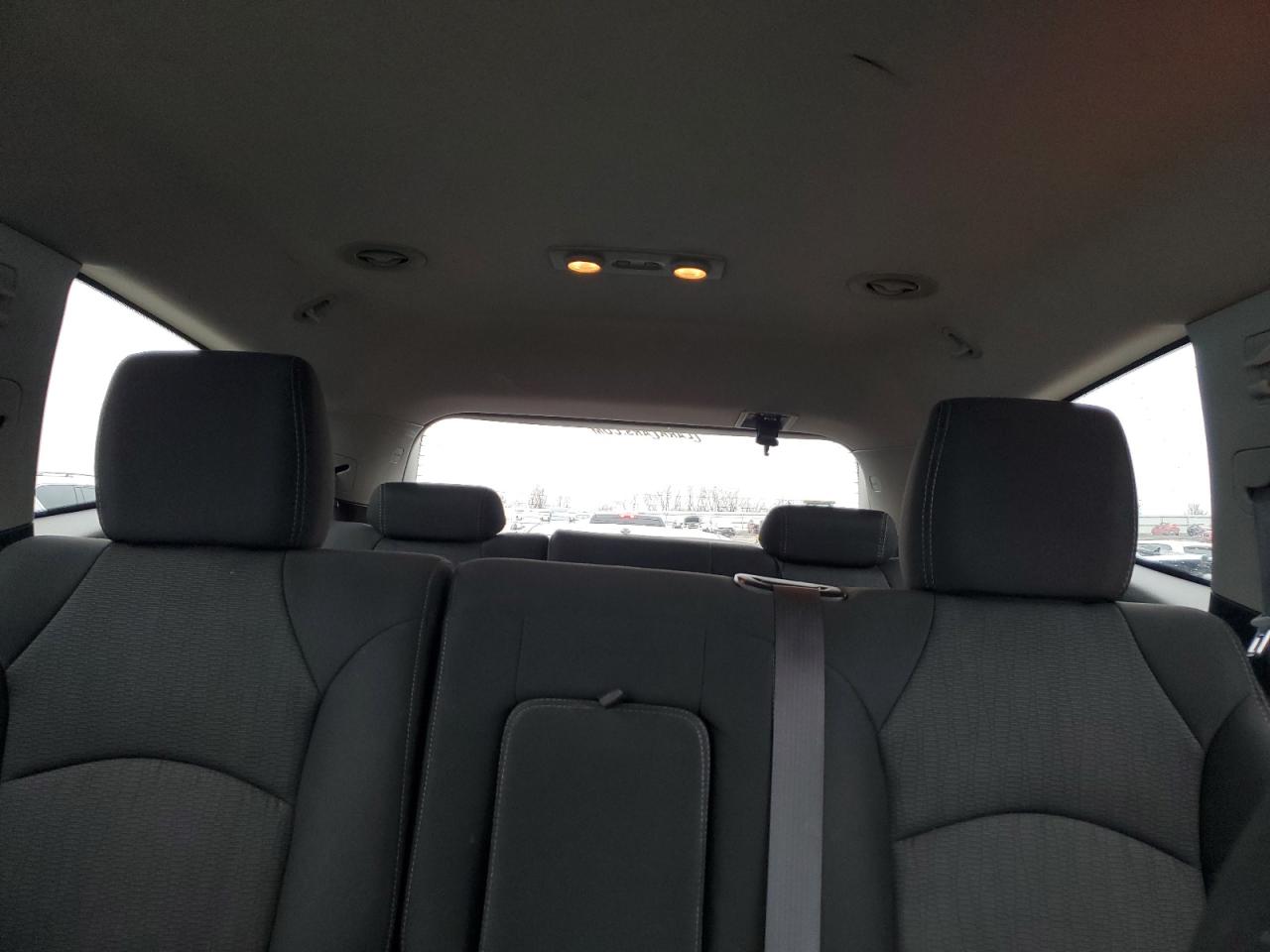 2014 Chevrolet Traverse - Image 10