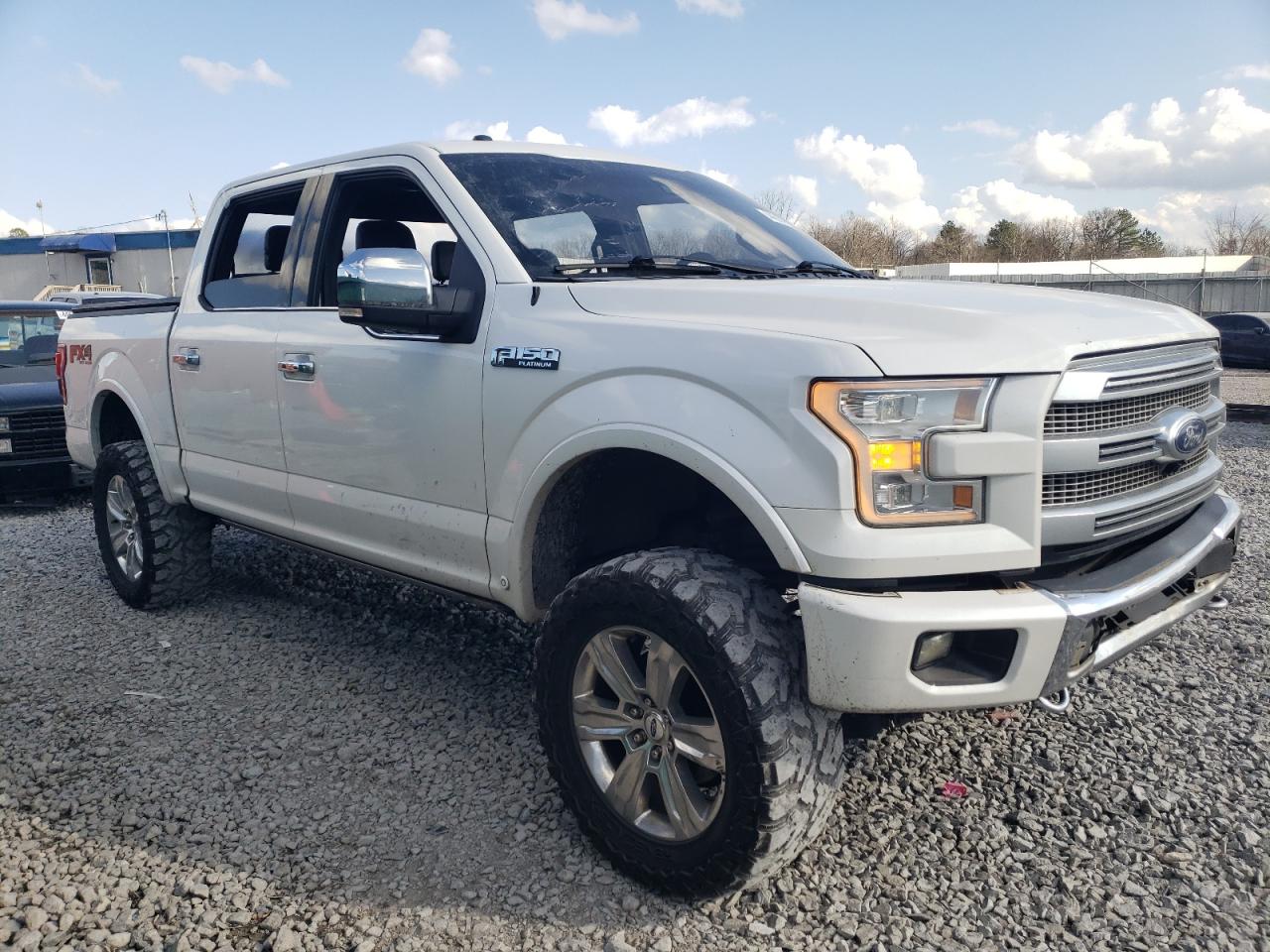 2015 Ford F-150 - Image 4