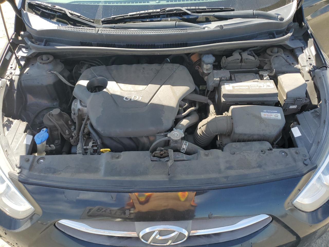 2016 Hyundai Accent - Image 13