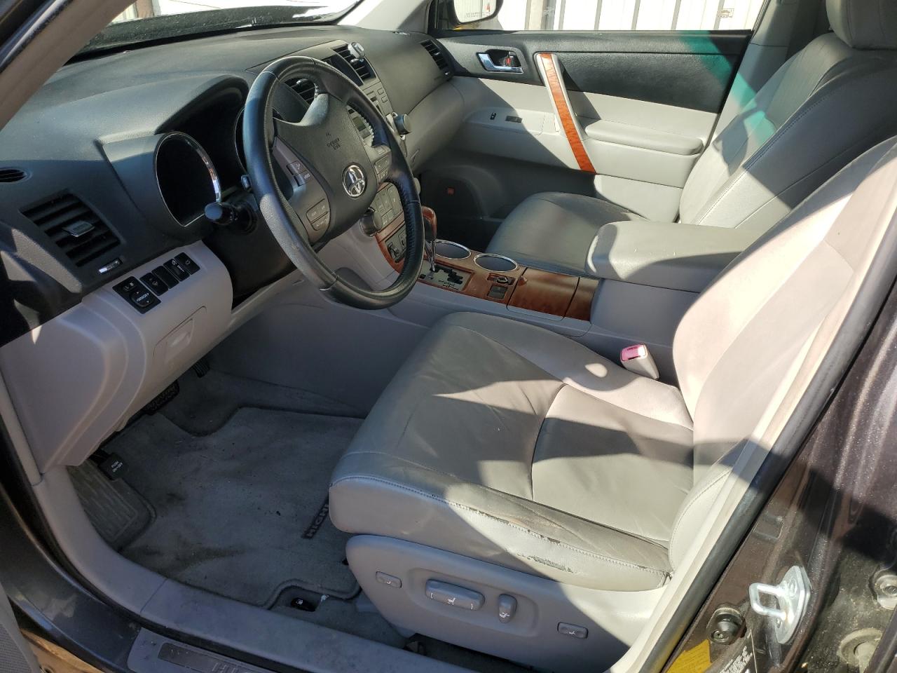 2008 Toyota Highlander - Image 7