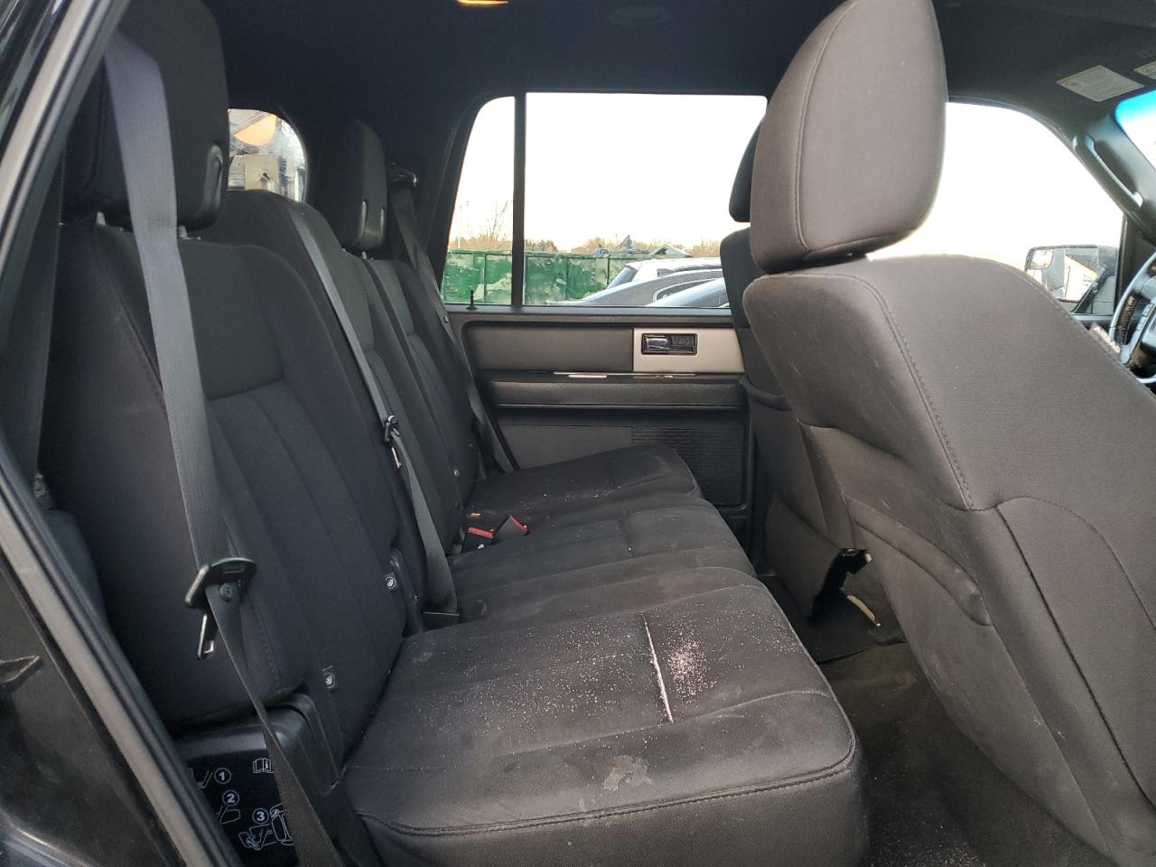 2015 Ford Expedition - Image 11