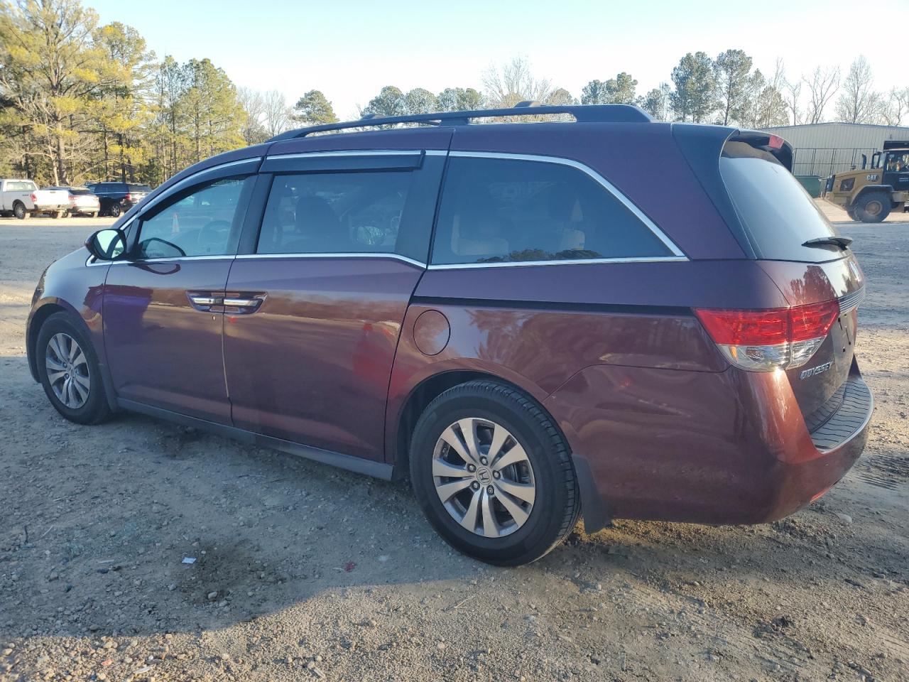 2016 Honda Odyssey - Image 2