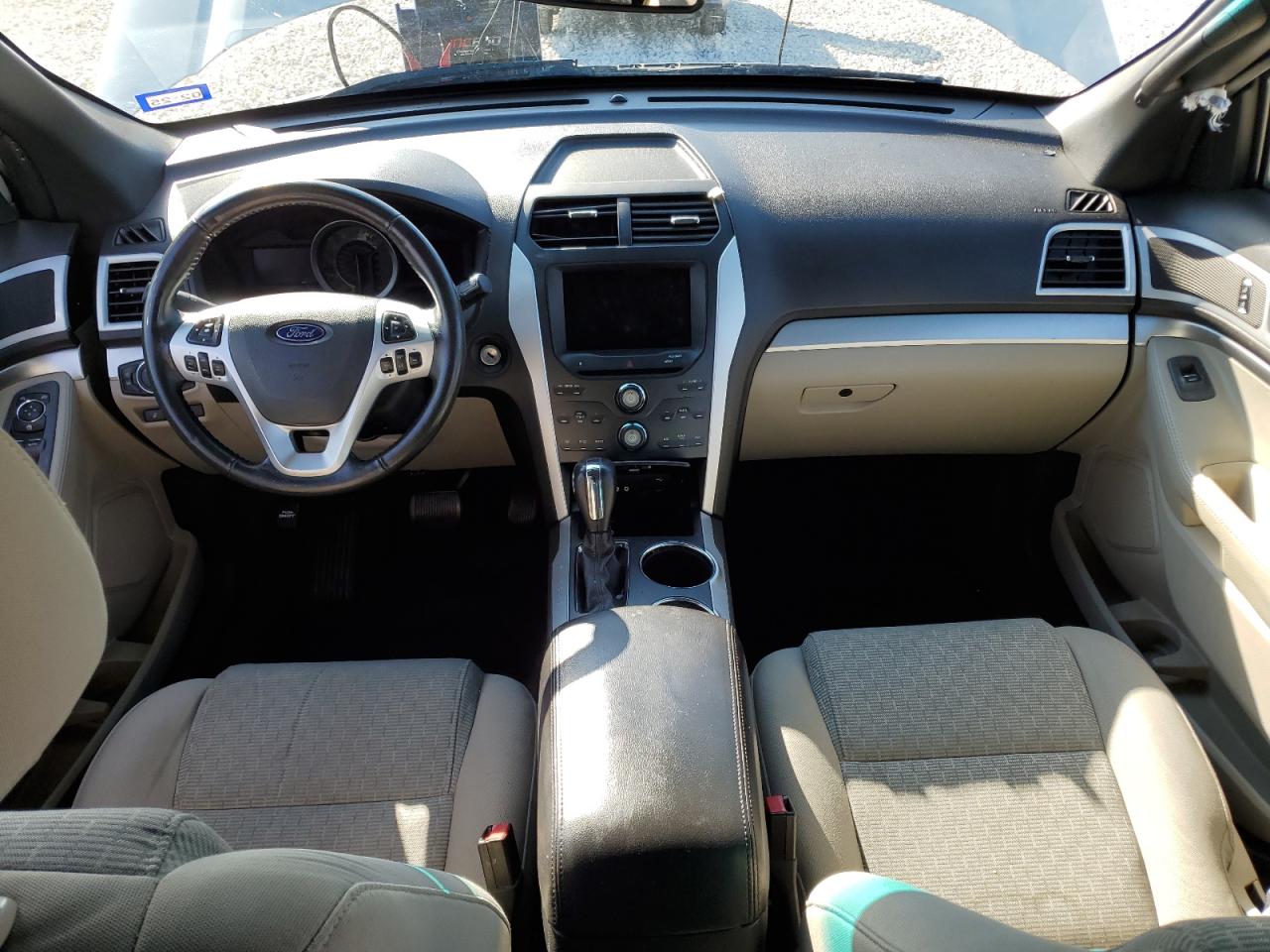 2012 Ford Explorer - Image 8