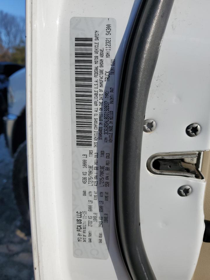 2016 RAM 2500 - Image 14