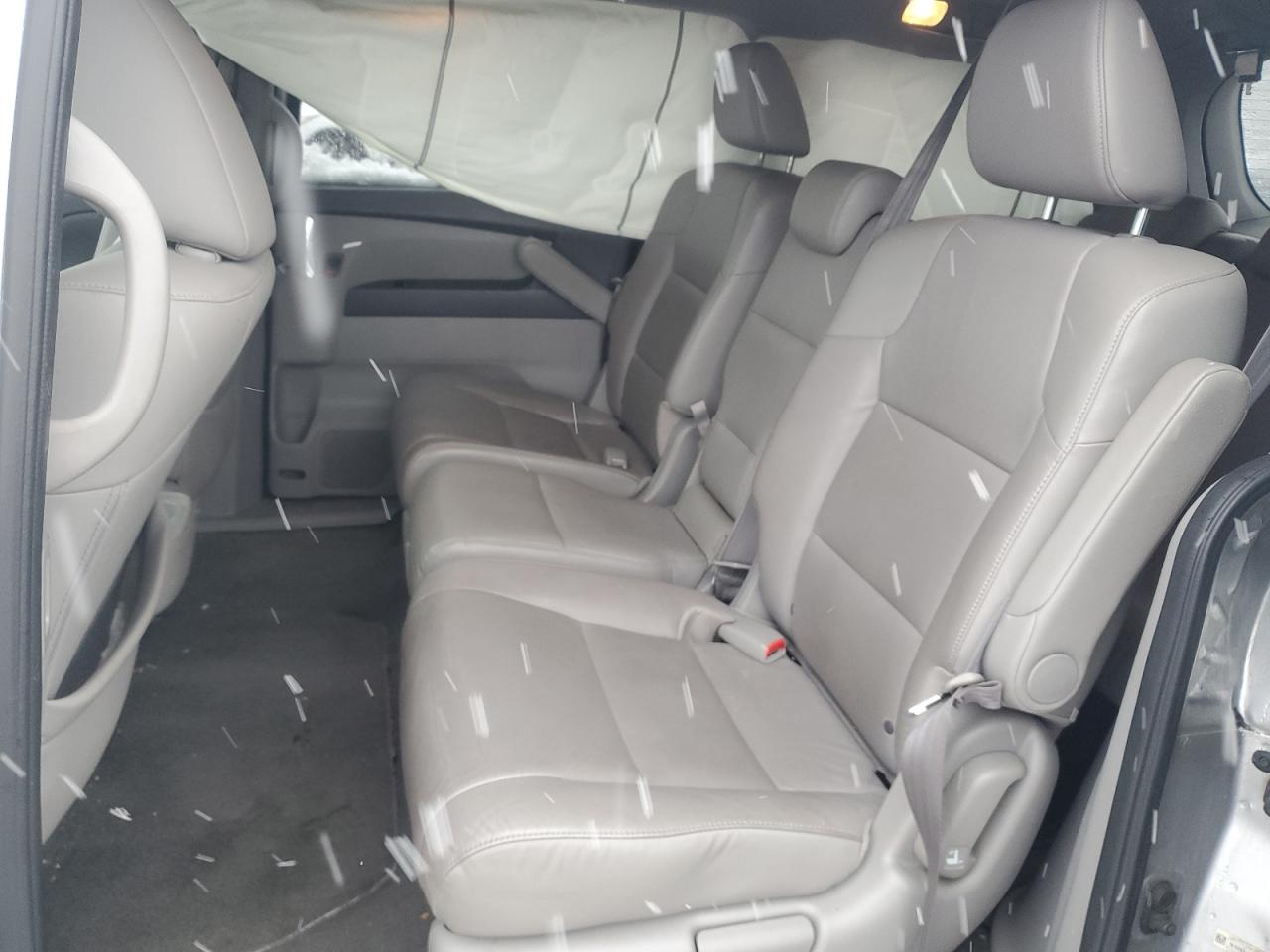2014 Honda Odyssey - Image 12