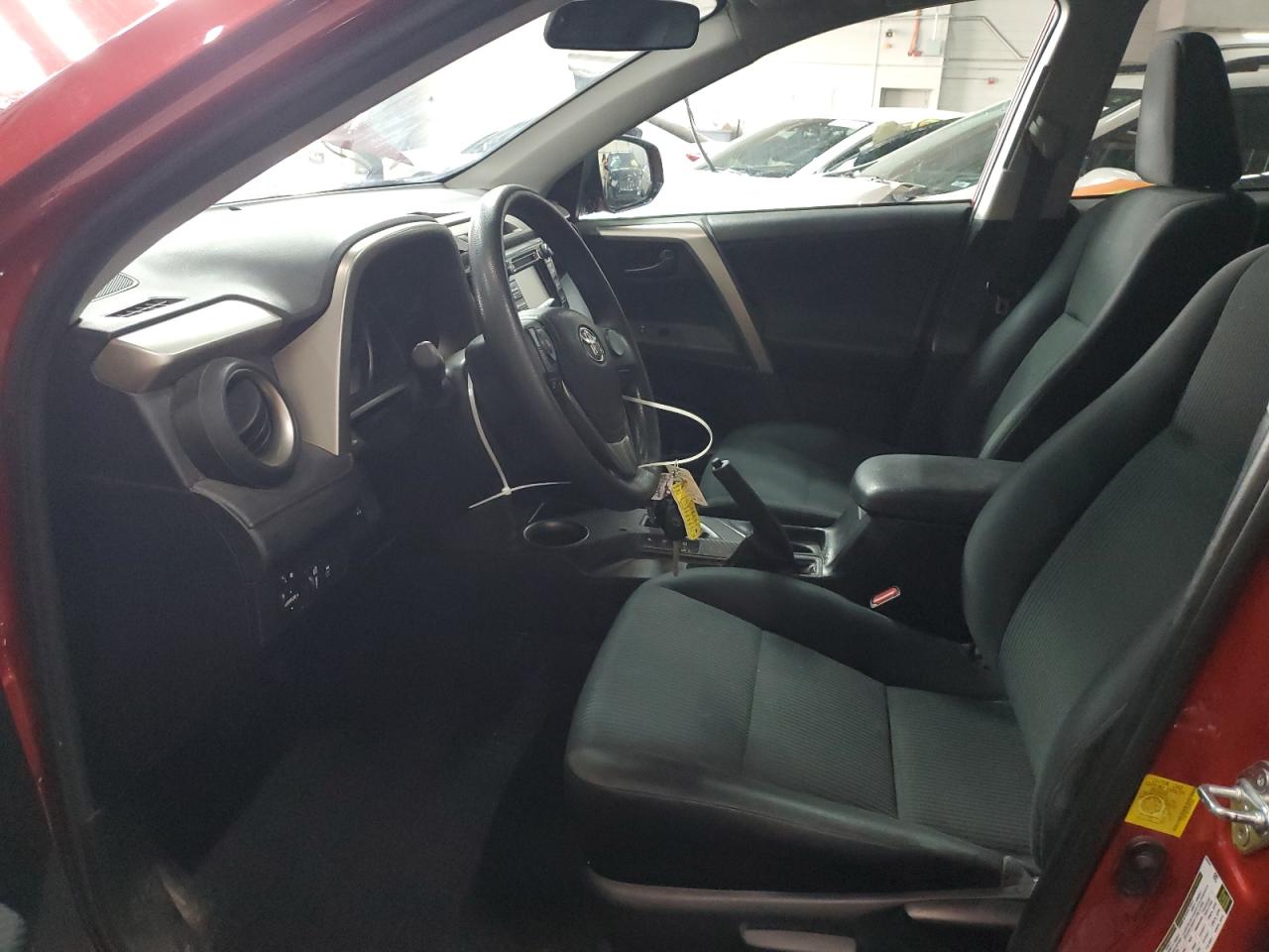 2014 Toyota RAV 4 - Image 7
