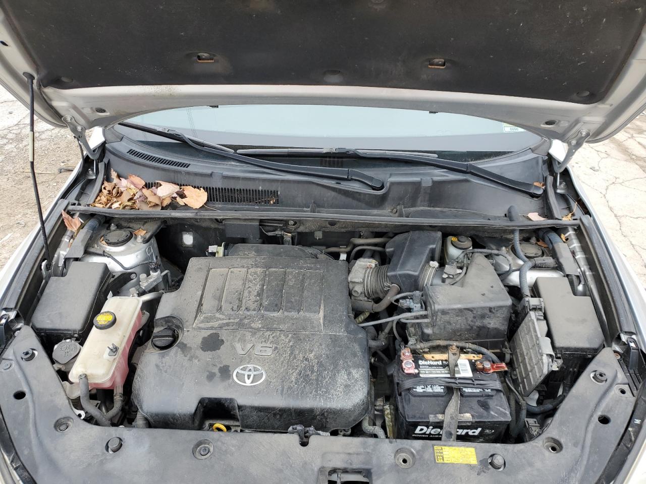 2012 Toyota RAV 4 - Image 13