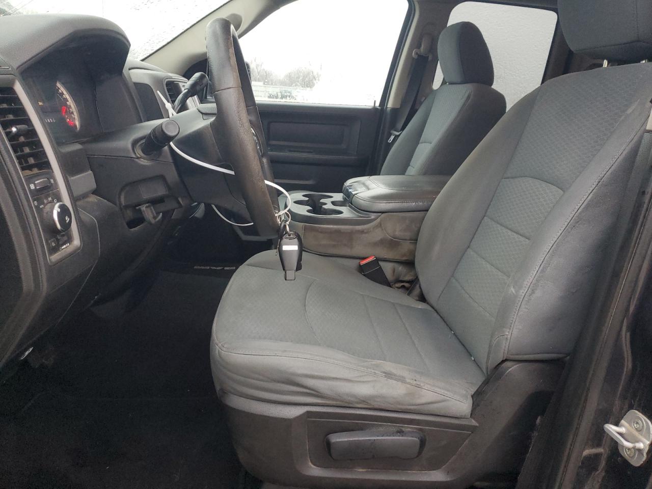 2013 RAM 1500 - Image 7
