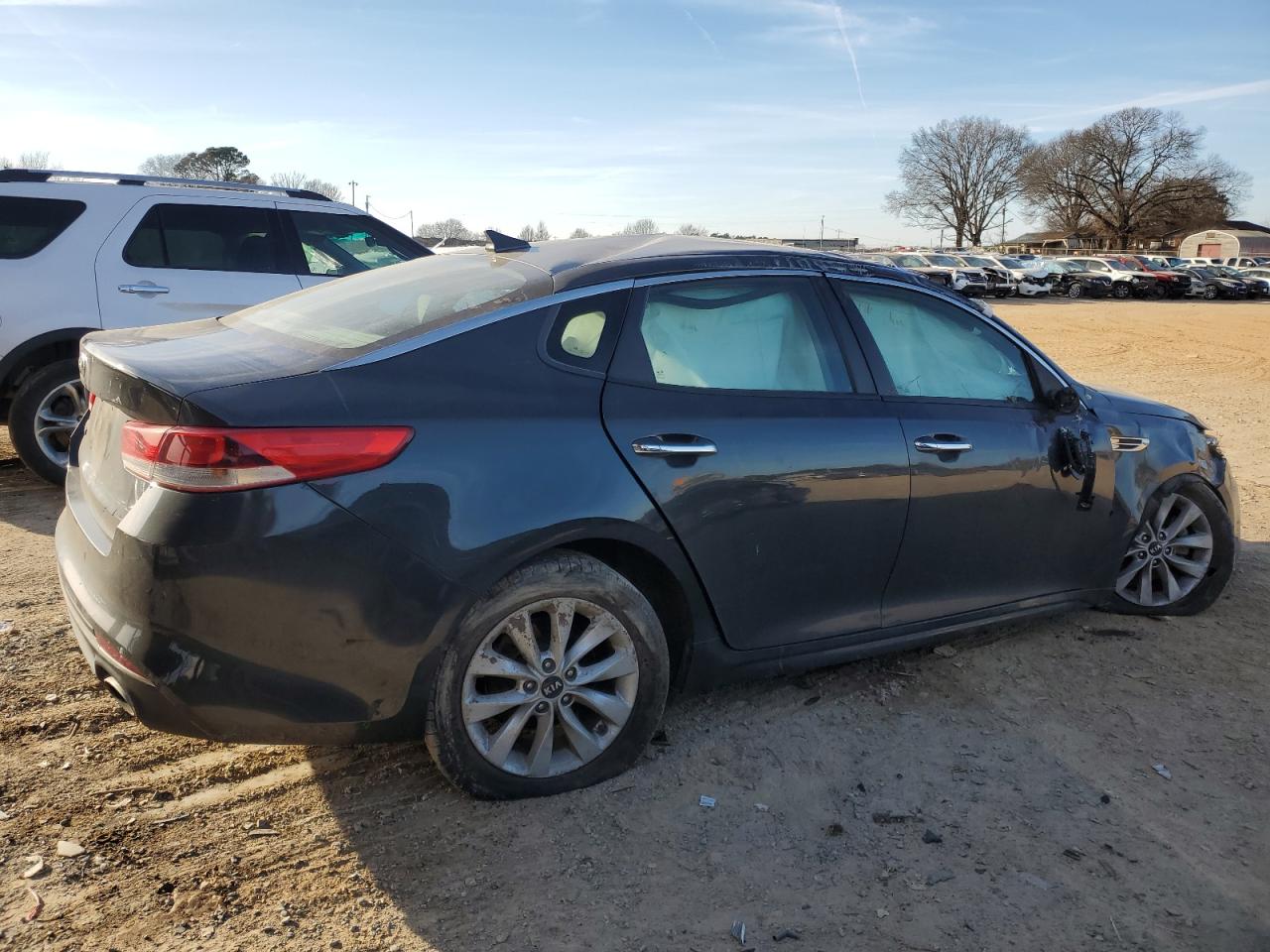 2016 Kia Optima - Image 3